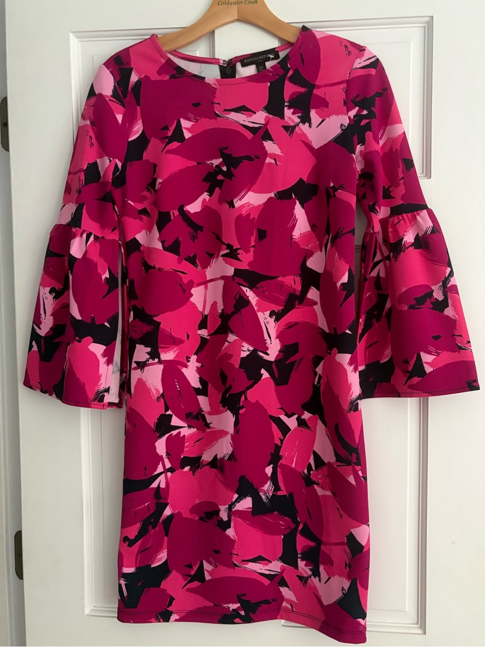 Banana Republic Pink Abstract Bell Sleeve Dress XS